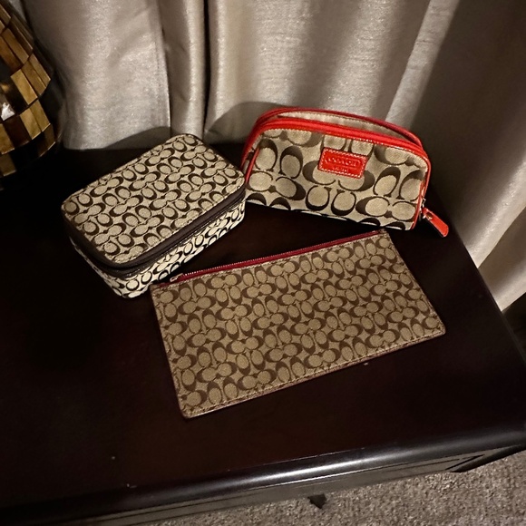 Coach Accessories Pack. Euc.